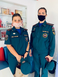 Спасать жизни - это у них в крови спасать жизни - это у них в крови